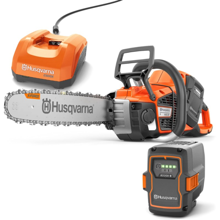 Husqvarna 542i XP® w zestawie z akumulatorem i ładowarką w grupie Produkty do pielęgnacji ogrodów oraz do gospodarki leśnej marki / Husqvarna Pilarki / Akumulator pilarka w GPLSHOP (9706470)